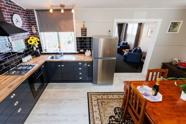 Photo of property in 10 Church Street, Feilding, 4702