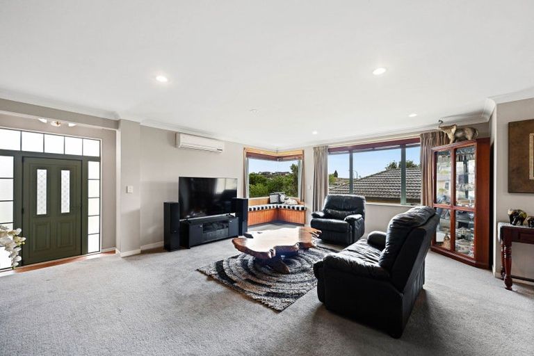 Photo of property in 3 Highgrove Drive, Grandview Heights, Hamilton, 3200