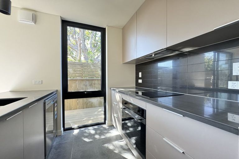 Photo of property in 60d Sydney Street, Petone, Lower Hutt, 5012