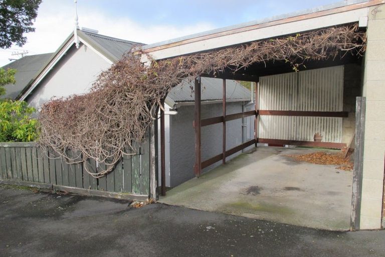 Photo of property in 2 Bruce Street, Roslyn, Dunedin, 9011