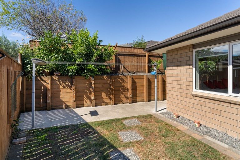 Photo of property in 71 Waterstone Avenue, Paraparaumu, 5032