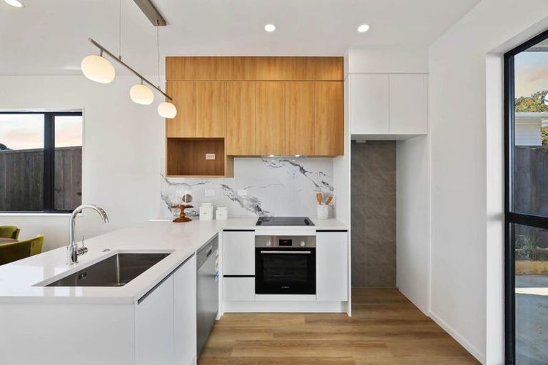 Photo of property in 5c Ainsdale Place, Manurewa, Auckland, 2102