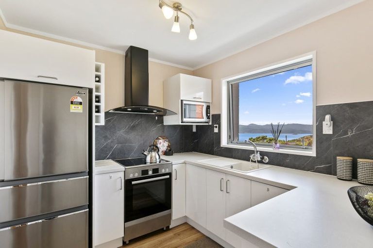 Photo of property in 11 Birla Terrace, Broadmeadows, Wellington, 6035