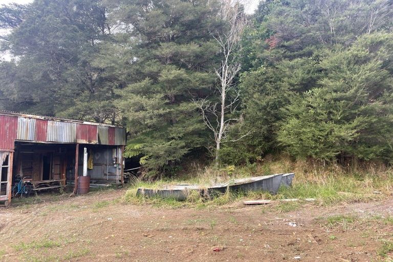 Photo of property in 16 Manuka Drive, Whangamata, 3691