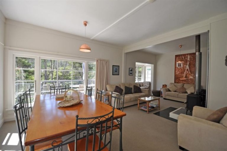 Photo of property in 36 Schoolhouse Bay Road, Kawau Island, 0920