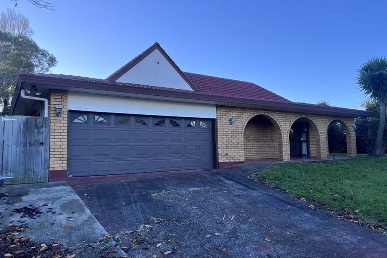 Photo of property in 1 Matuku Place, Papatoetoe, Auckland, 2025