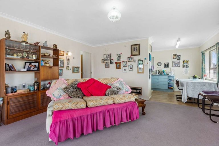 Photo of property in 1/12 Wellington Street, Papakura, 2110
