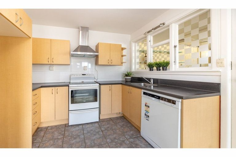 Photo of property in 60 Trafalgar Street, St Albans, Christchurch, 8014