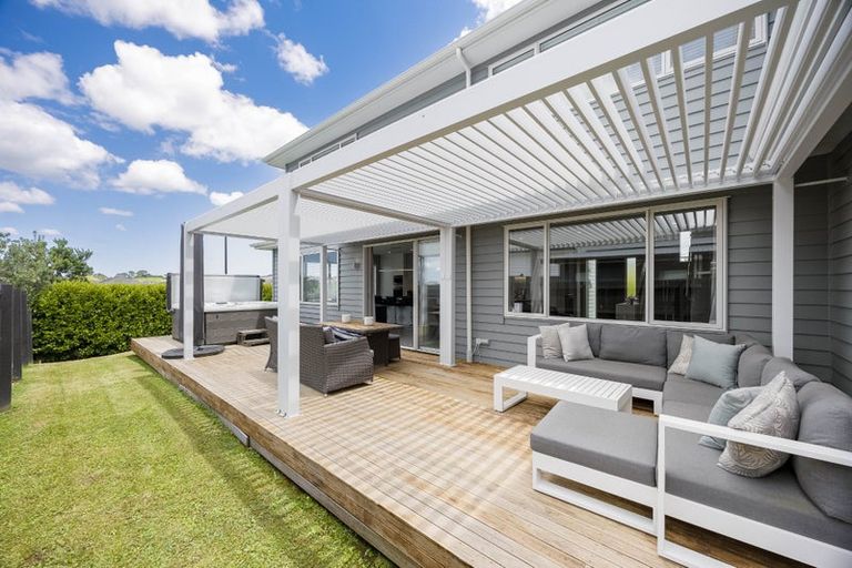 Photo of property in 2 Boocock Crescent, Orewa, 0931