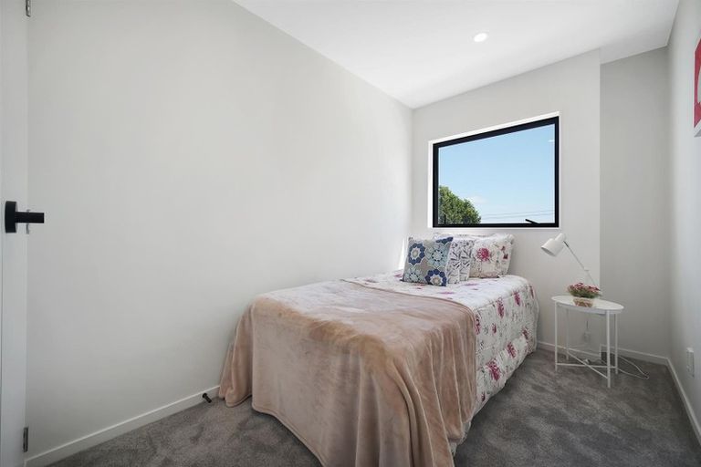 Photo of property in 165 Grove Road, Papakura, 2110