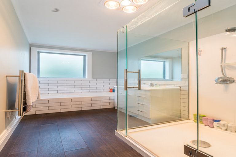 Photo of property in 33 Stanley Street, Kenmure, Dunedin, 9011