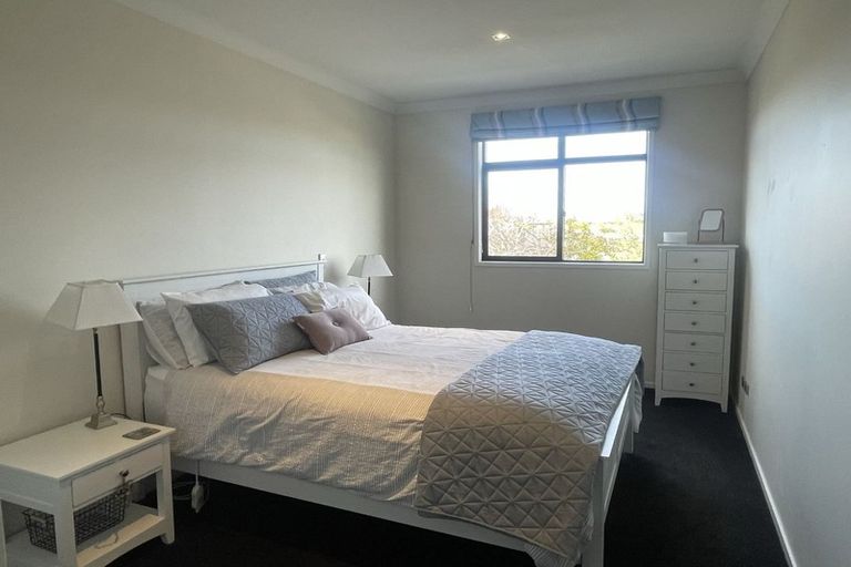 Photo of property in 26 Country Club Terrace, Northwood, Christchurch, 8051