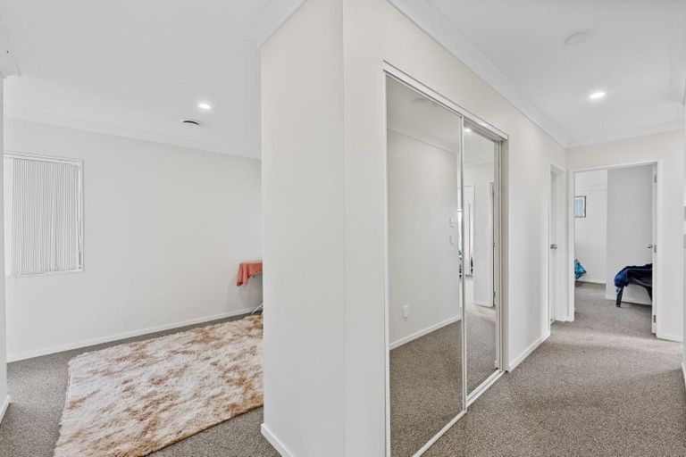 Photo of property in 23 Seddon Avenue, Papatoetoe, Auckland, 2104