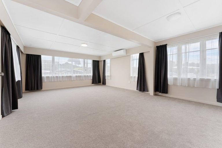 Photo of property in 14 Nugent Street, Bell Block, New Plymouth, 4312