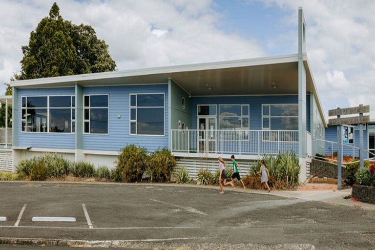 Photo of property in 11c Western Avenue, Omokoroa, 3114