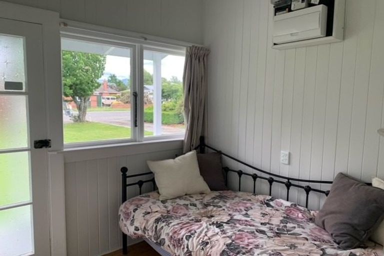 Photo of property in 14 Cameron Street, Methven, 7730