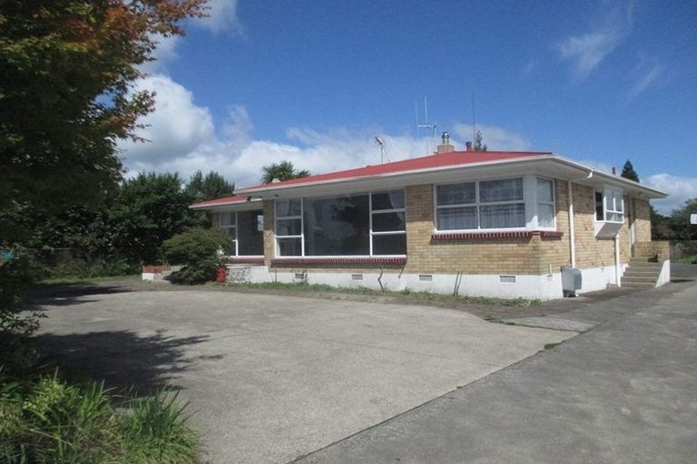 Photo of property in 38 Fenwick Crescent, Hillcrest, Hamilton, 3216