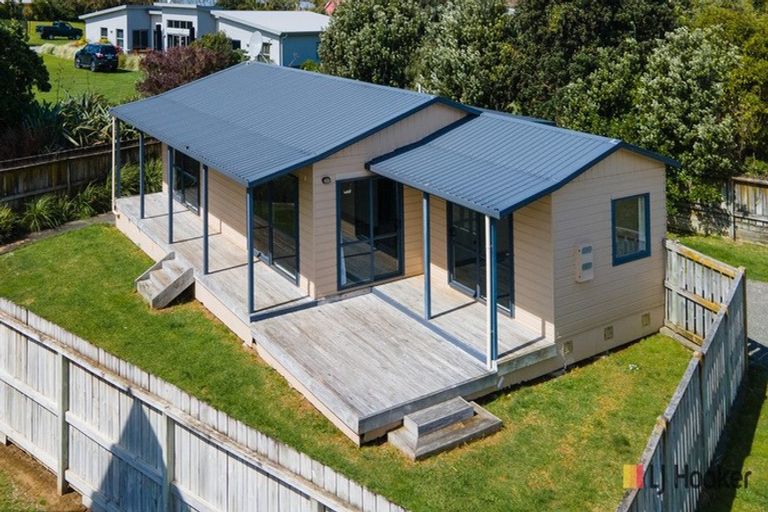 Photo of property in 5b Didsbury Drive, Waihi Beach, 3611