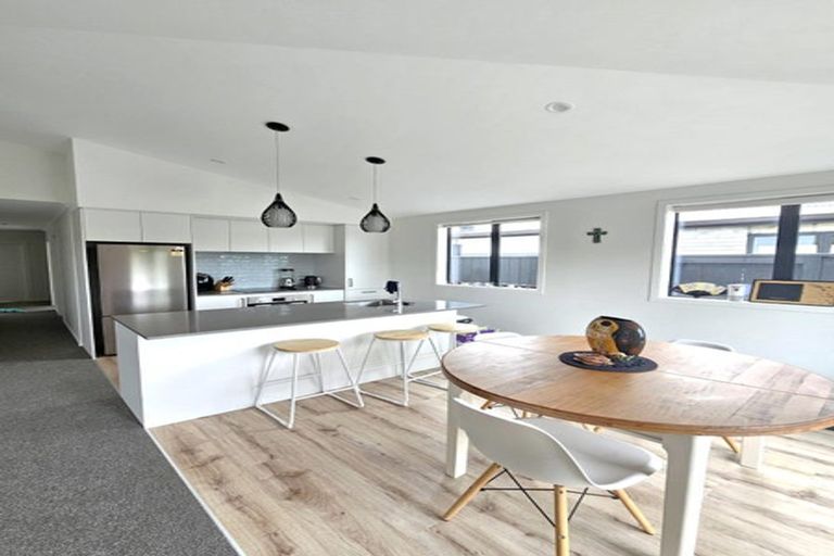 Photo of property in 41 Huriana Crescent, Te Puke, 3119