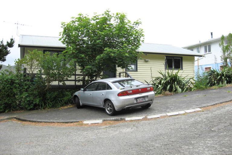 Photo of property in 6a Winnipeg Way, Kingston, Wellington, 6021