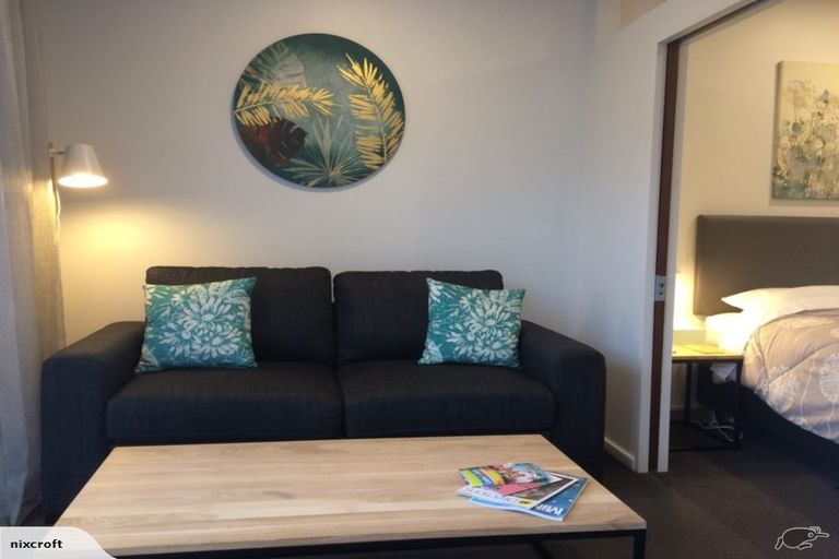 Photo of property in Atrium Towers, 4n/154 The Terrace, Wellington Central, Wellington, 6011