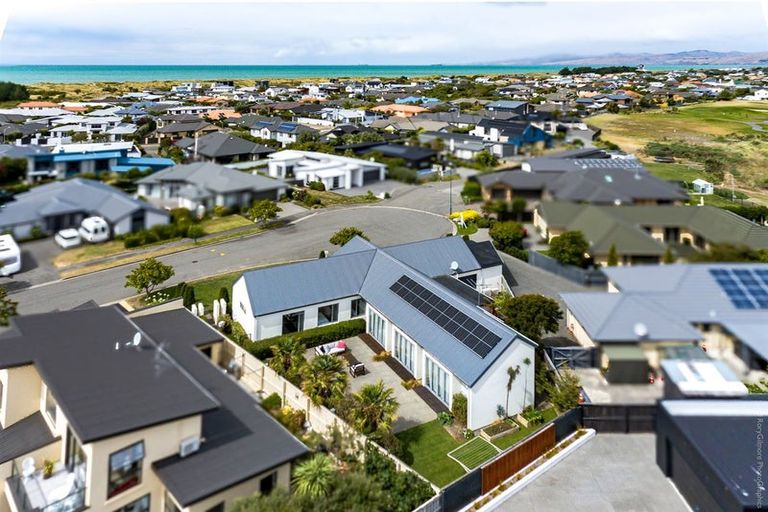 Photo of property in 12 Torrey Pines, Waimairi Beach, Christchurch, 8083