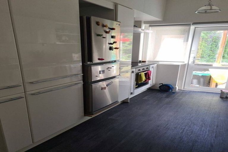 Photo of property in Fountain Court, 3/48 Oriental Parade, Oriental Bay, Wellington, 6011