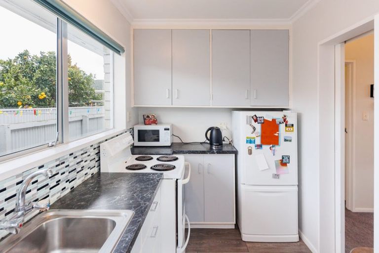 Photo of property in 28 Frimley Street, Awapuni, Palmerston North, 4412