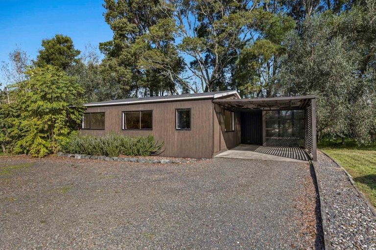 Photo of property in 10 Lascelles Drive, Dairy Flat, Albany, 0794