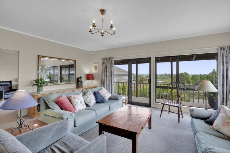 Photo of property in 135a Lake Crescent, Hamilton Lake, Hamilton, 3204