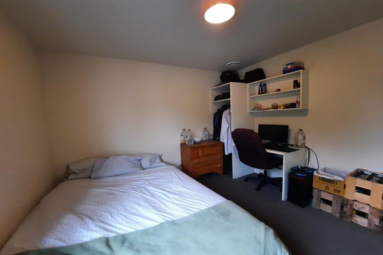 Photo of property in 120c Elizabeth Street, Riccarton, Christchurch, 8041