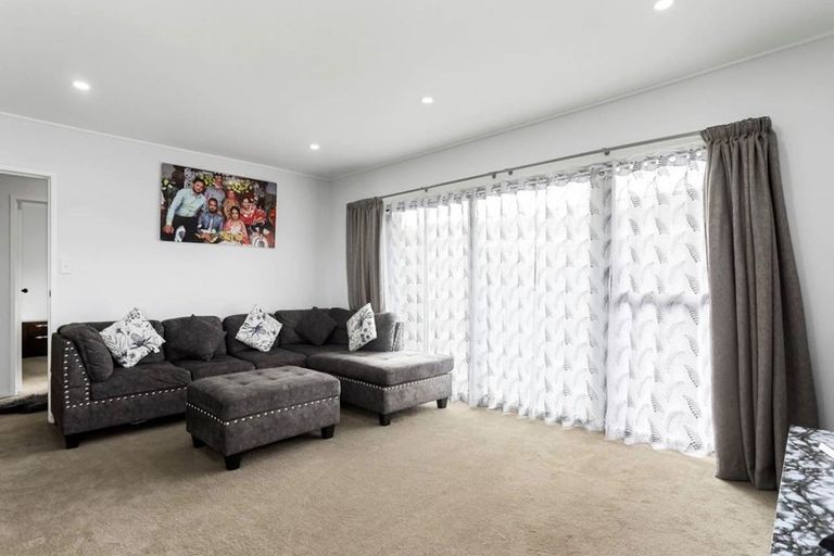 Photo of property in 1/26 Airfield Road, Takanini, 2112