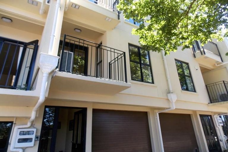 Photo of property in 3/358 The Terrace, Te Aro, Wellington, 6011