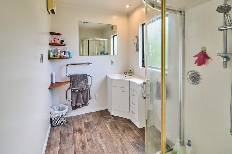 Photo of property in 7b Gray Avenue, Paraparaumu Beach, Paraparaumu, 5032