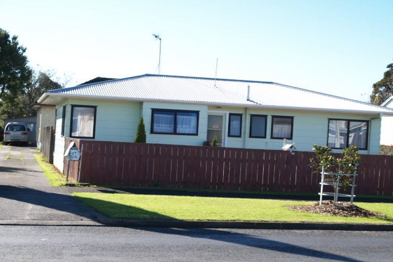 Photo of property in 7 John Street, Mangere East, Auckland, 2024