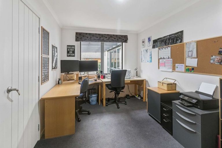 Photo of property in 75 Swayne Road, Cambridge, 3434