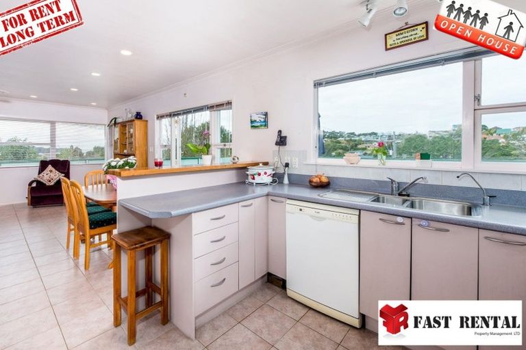 Photo of property in 30 Nigel Road, Browns Bay, Auckland, 0630