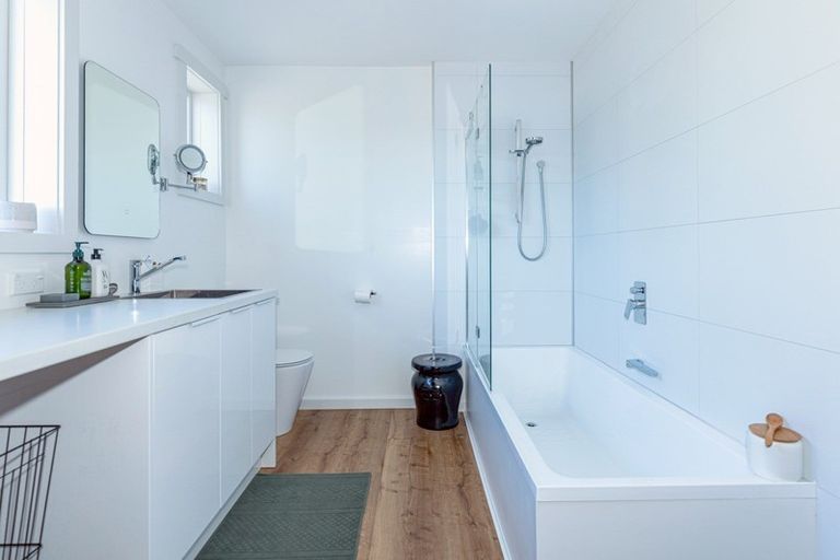 Photo of property in 8 Kiwi Drive, Highfield, Timaru, 7910