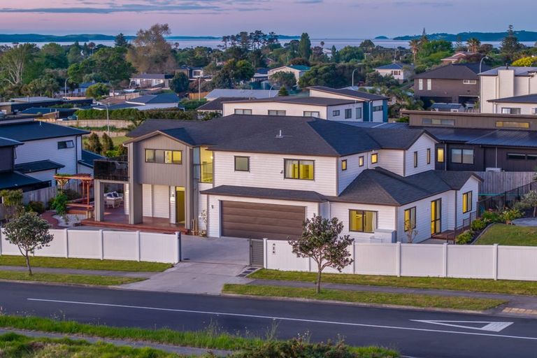 Photo of property in 48 Eighth View Avenue, Beachlands, Auckland, 2018