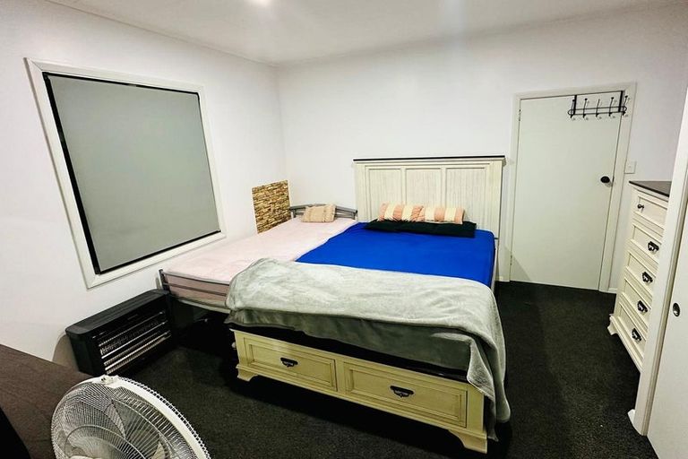 Photo of property in 192 Eastern Hutt Road, Taita, Lower Hutt, 5019