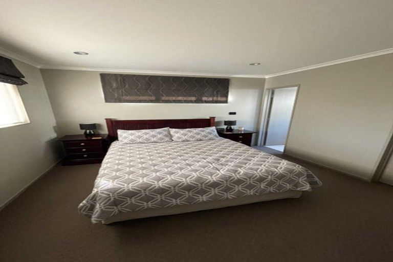 Photo of property in 29 Cape Vista Crescent, Pukekohe, 2120
