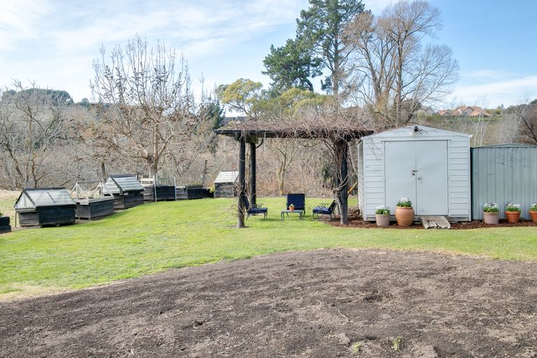 Photo of property in 101 Lane Road, Havelock North, 4130