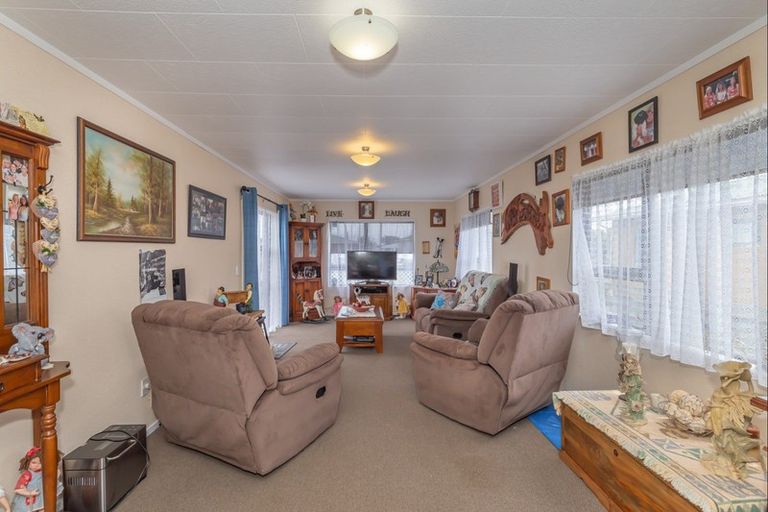 Photo of property in 29 Barling Street, Himatangi Beach, Foxton, 4891