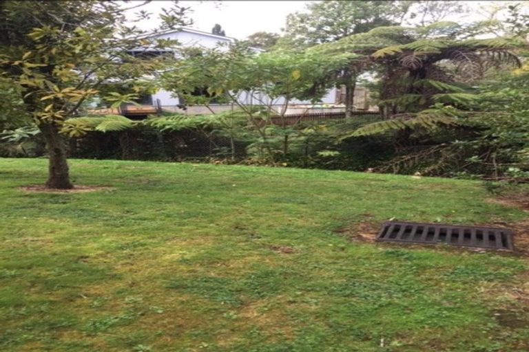 Photo of property in 12a Withers Road, Glen Eden, Auckland, 0602