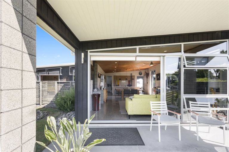 Photo of property in 5 Laurent Way, Ohau, Levin, 5570