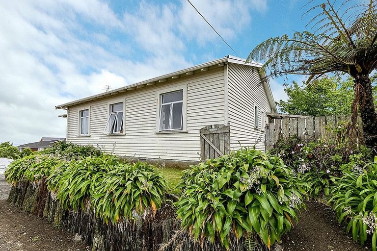 Photo of property in 534 Devon Street West, Blagdon, New Plymouth, 4310