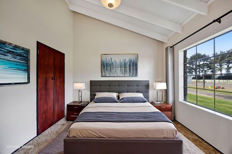 Photo of property in 290 Waihi Road, Hawera, 4673