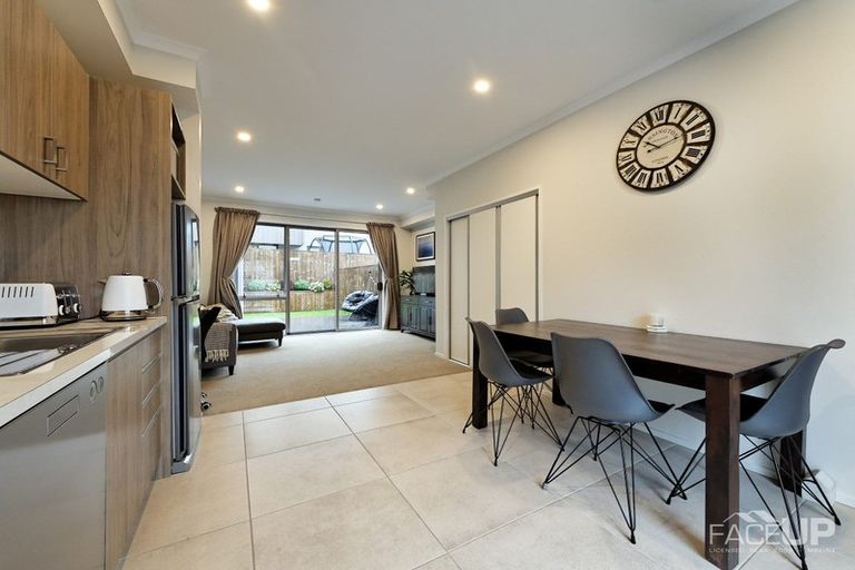 Photo of property in 43 Mapou Road, Hobsonville, Auckland, 0616