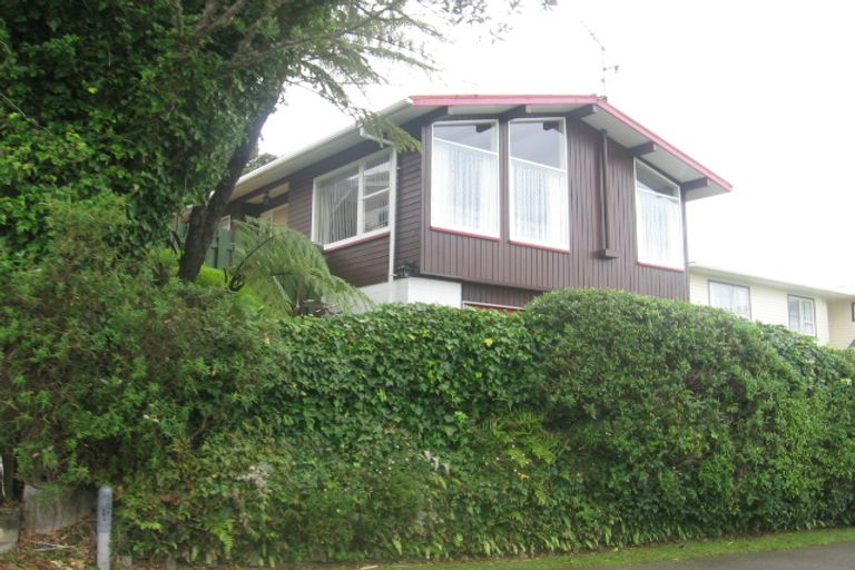 Photo of property in 26 Acacia Avenue, Maungaraki, Lower Hutt, 5010