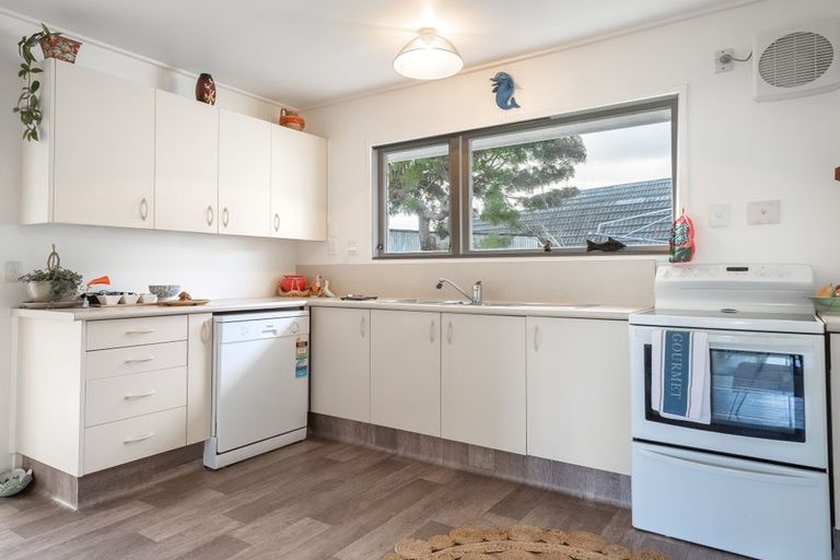 Photo of property in 9 Carlson Crescent, Silverdale, Hamilton, 3216